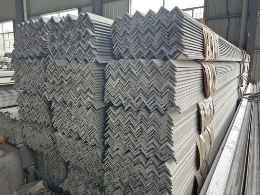 Hot Rolled Galvanized Steel Angle Bar Q235 Q345 20 X 20mm 30 X 30mm