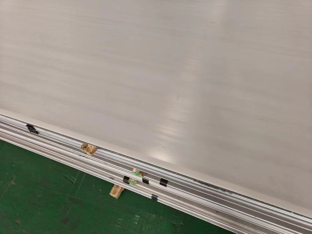 NO.1 304 Stainless Steel Sheet 2mm Thick 201 202 Cold Rolled Polished BAOSTEEL